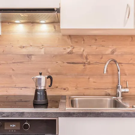 Ciasa Rosa アパート