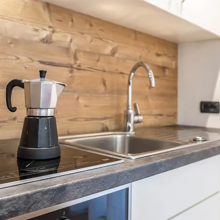 Ciasa Rosa アパート *