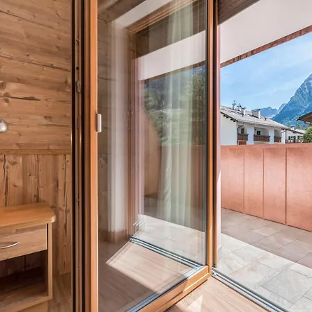 Ciasa Rosa アパート *